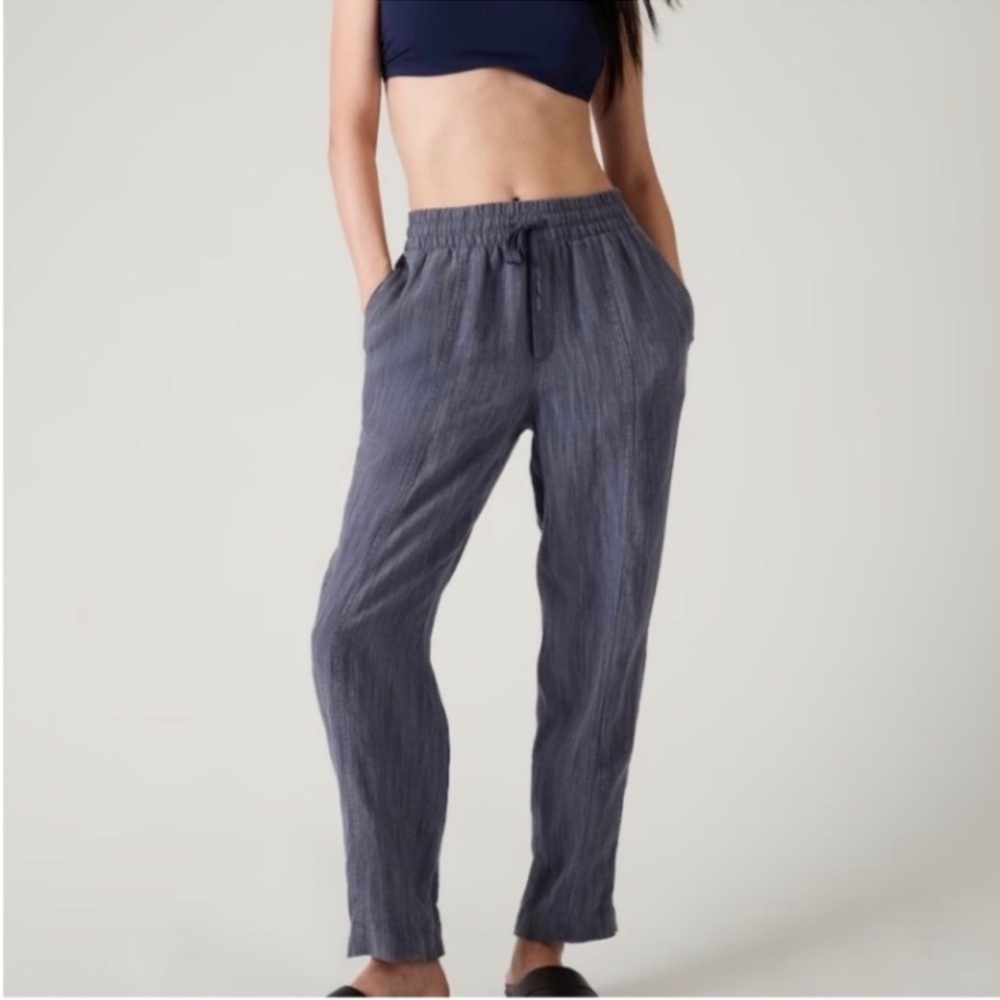 Athleta Navy Textured Jogger Pants
